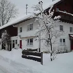 Dom wakacyjny Kleine Paradies *